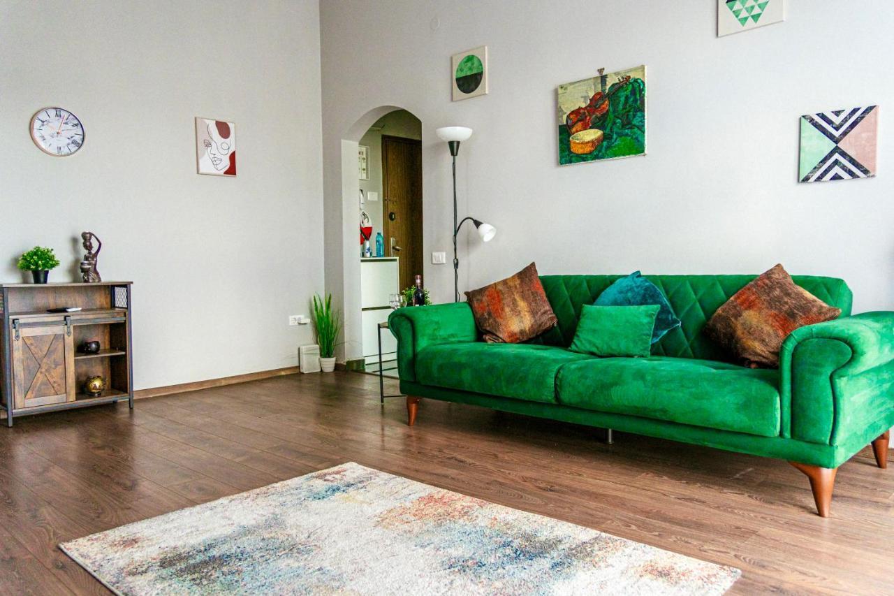 Hacienda Coltea - Cozy Old Town Apartaments بوخارست المظهر الخارجي الصورة